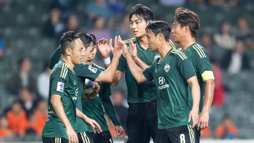 包含全北现代淘汰对手，充满信心进决赛的词条