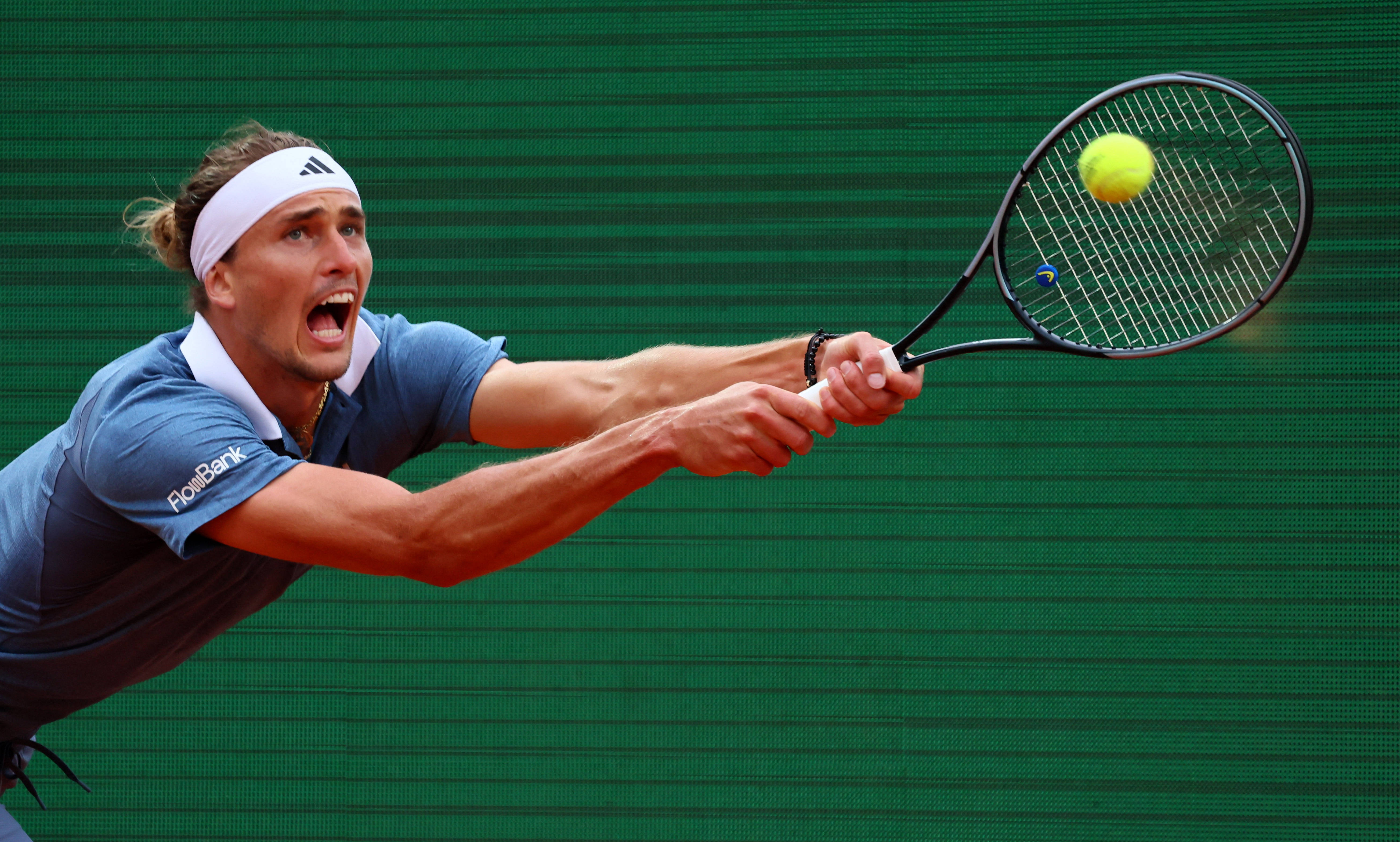 意大利网球队横扫美国网球队，兹维列夫绝境逆转