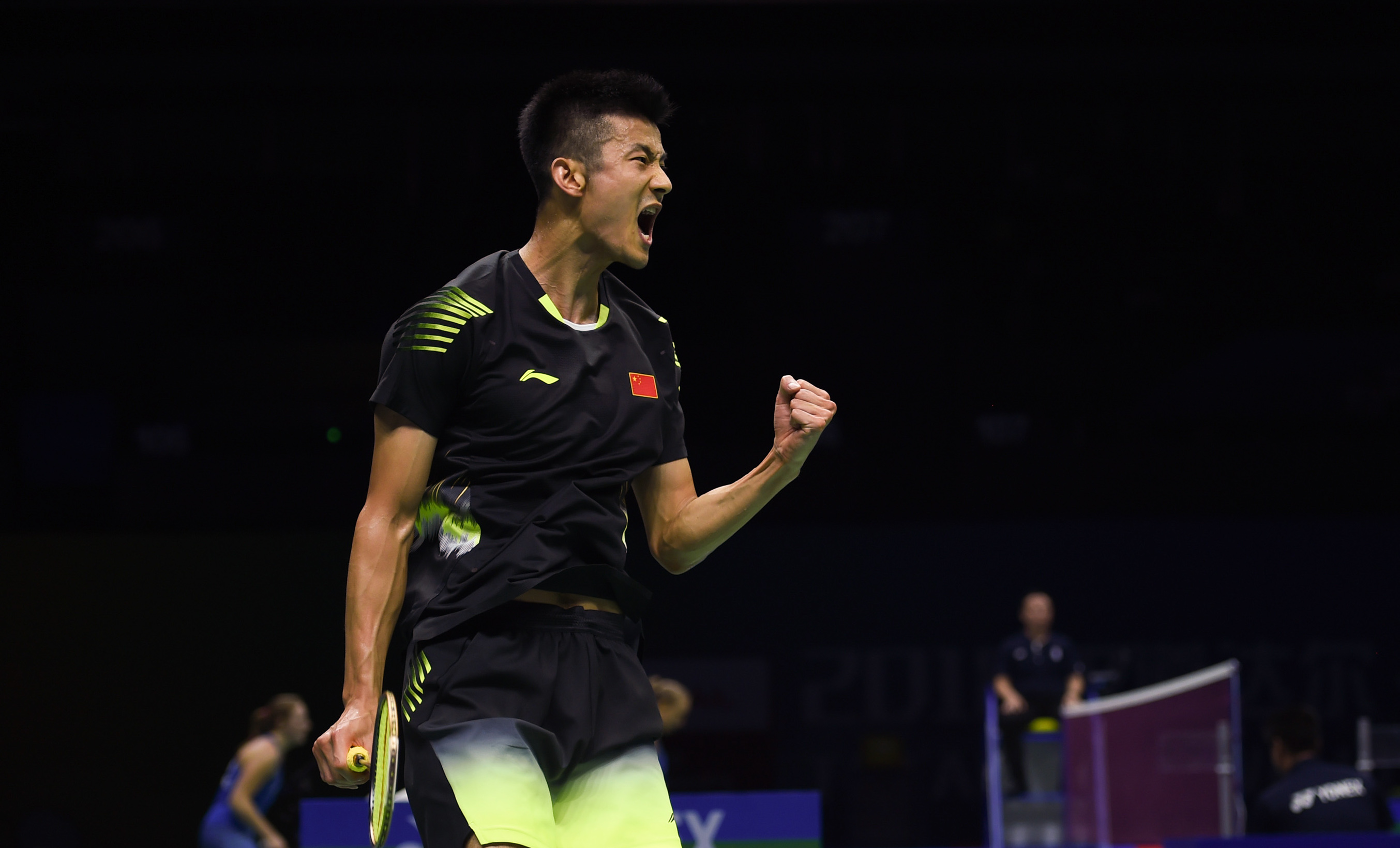 包含法国羽毛球队绝地反击泰国羽毛球队，谌龙惊艳世界的词条