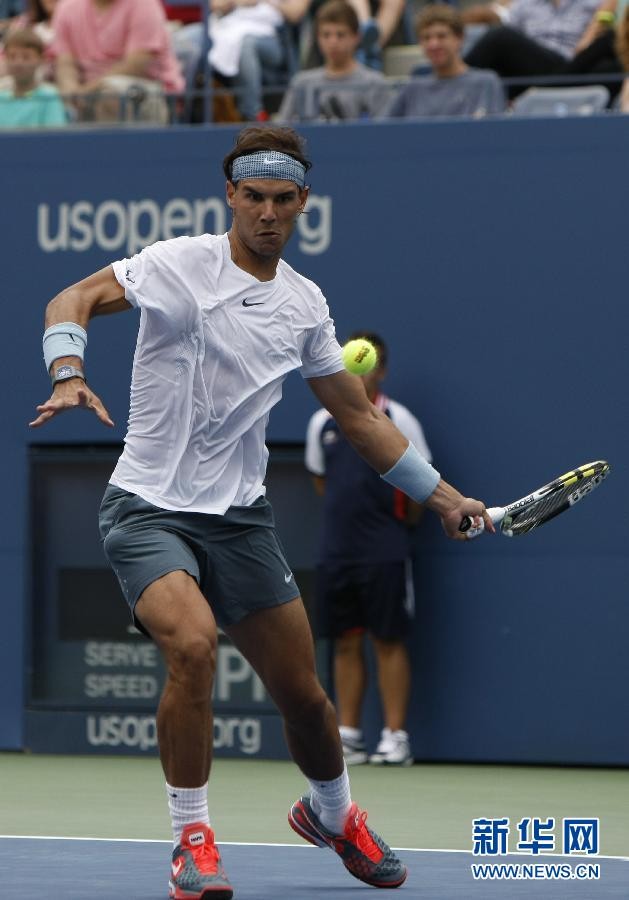 包含美国网球队险胜欧洲网球队，纳达尔关键制胜的词条