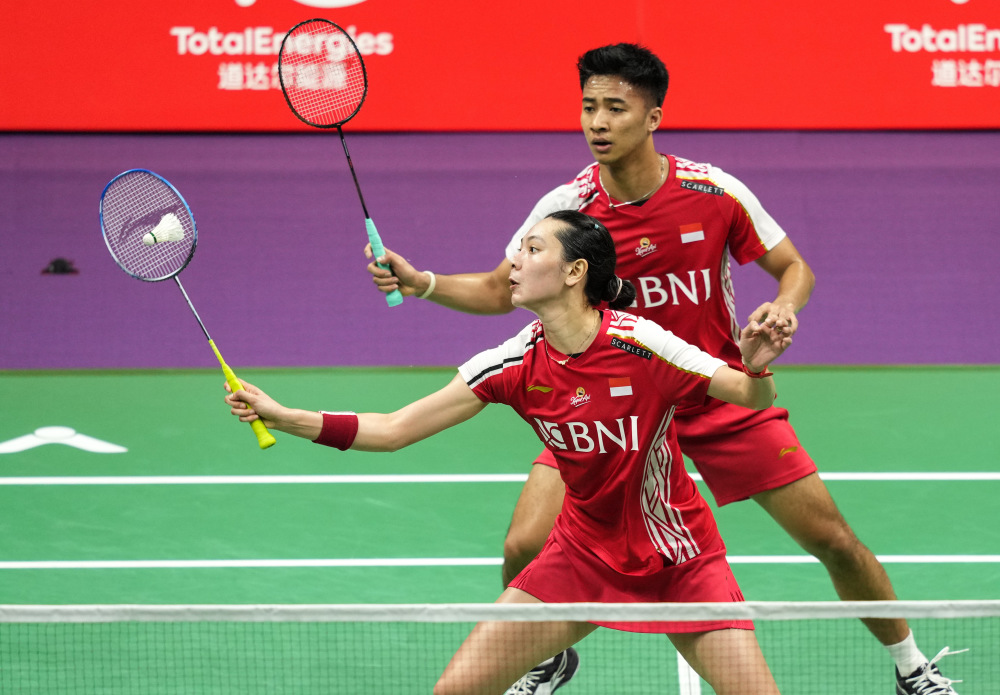 包含印度羽毛球队碾压泰国羽毛球队，陶菲克完成帽子戏法的词条