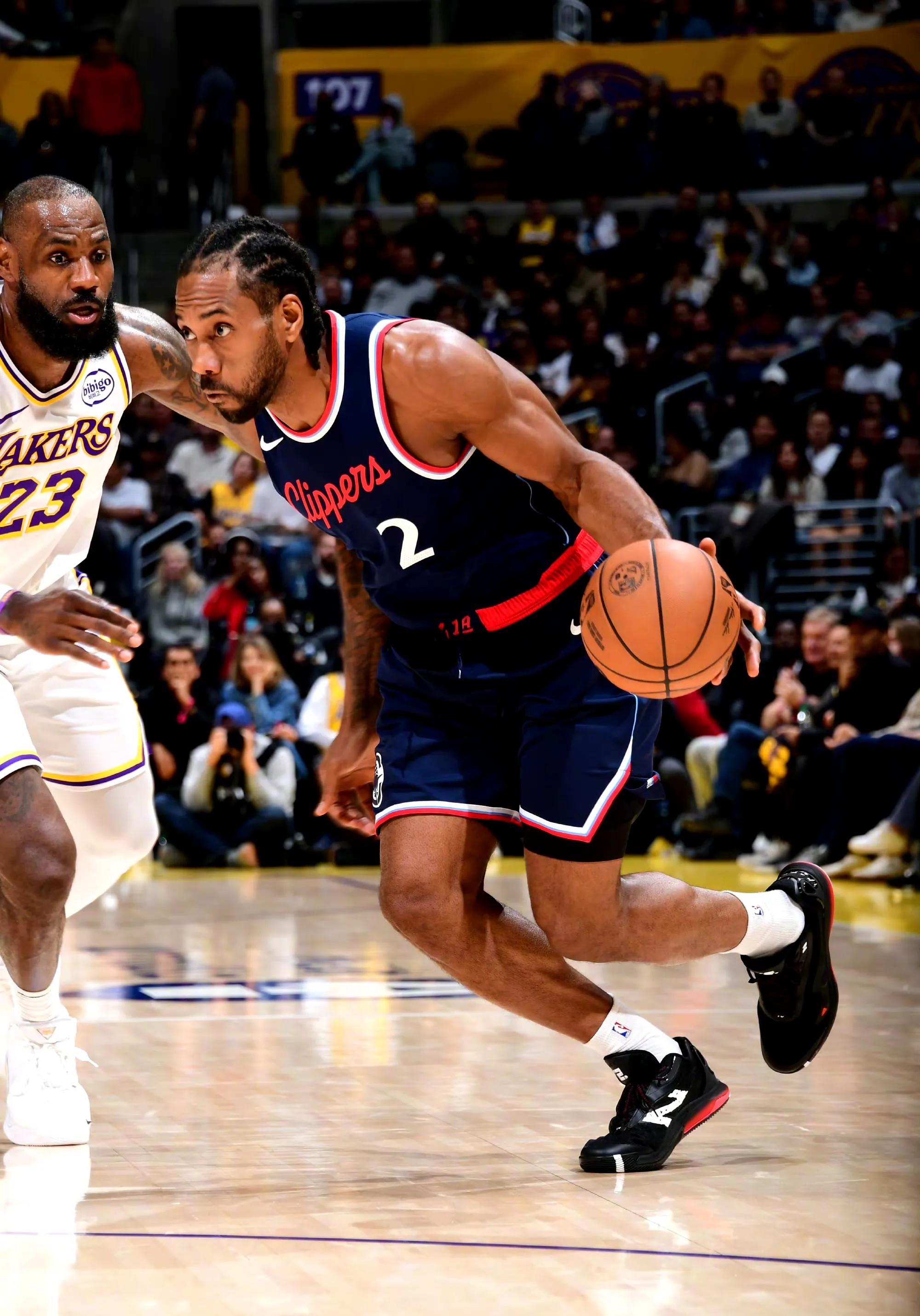 法国男篮碾压雄鹿B队,詹姆斯关键制胜 法国男篮碾压雄鹿B队,詹姆斯关键制胜