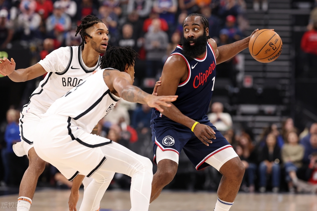 关于波兰男篮碾压菲律宾男篮，哈登制霸全场的信息