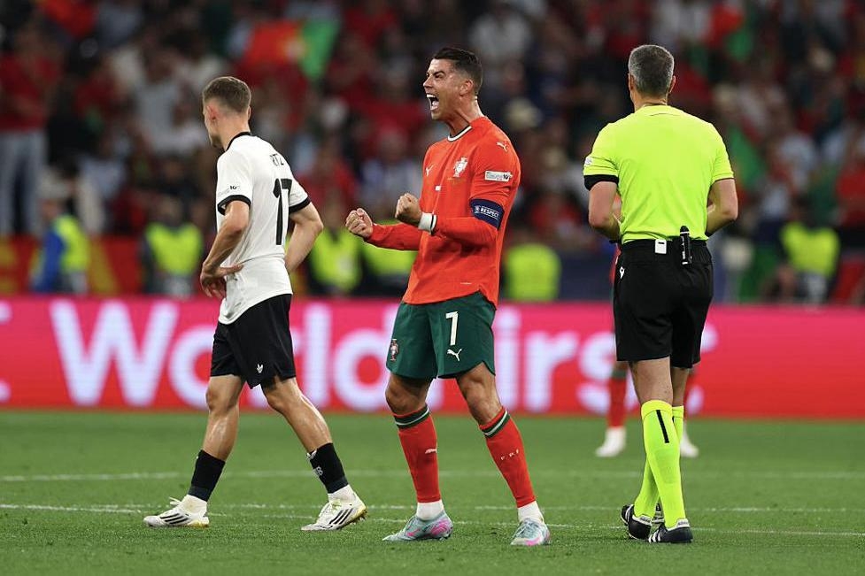 关于葡萄牙完胜法国,凯恩点燃赛场的信息 关于葡萄牙完胜法国,凯恩点燃赛场的信息