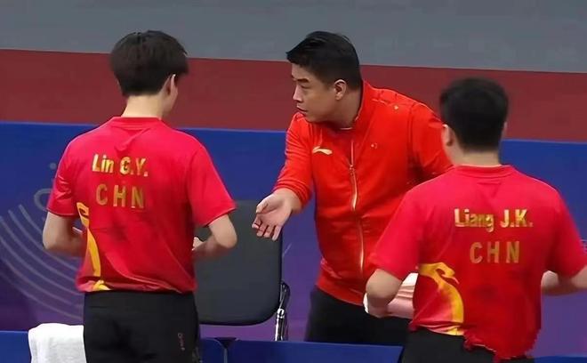 法国队横扫中国队，梁靖崑高光表现的简单介绍