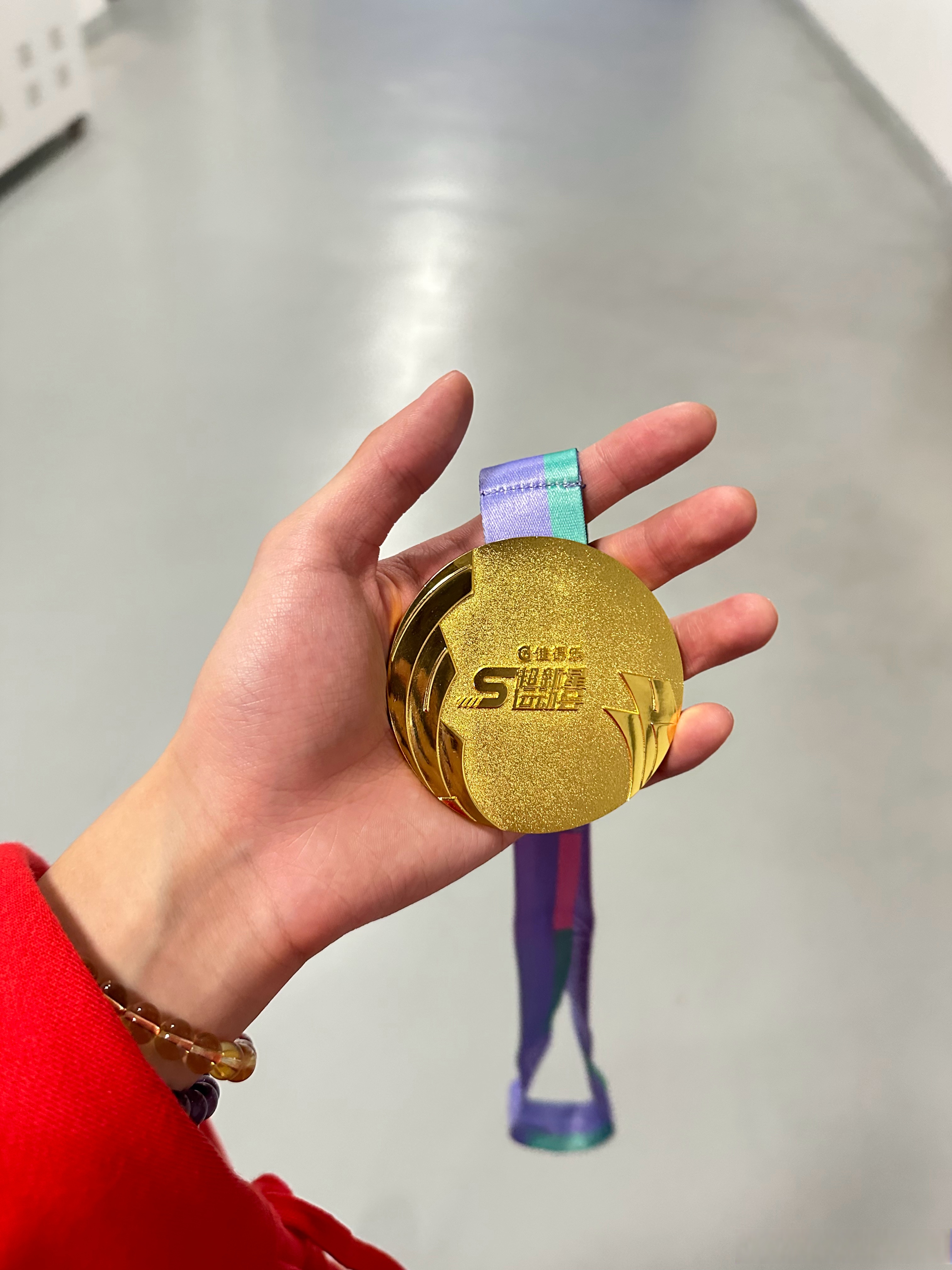 瑞典击剑选手奋力拼搏，霸气夺得个人赛金牌！