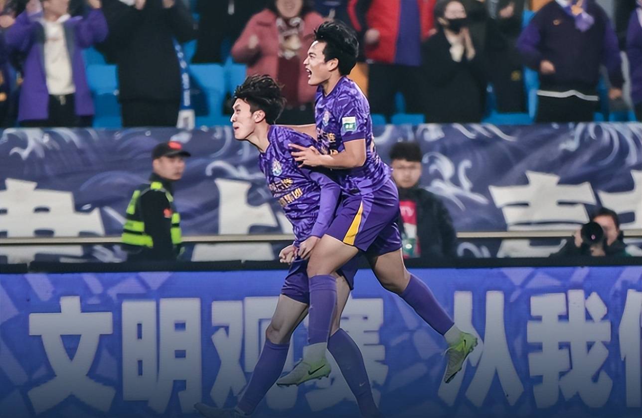 河南建业形势堪忧，或将陷入中超保级泥潭的简单介绍