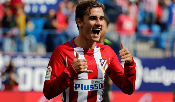 格拉纳达前锋破门建功,球队成功逆袭 格拉纳达前锋破门建功,球队成功逆袭