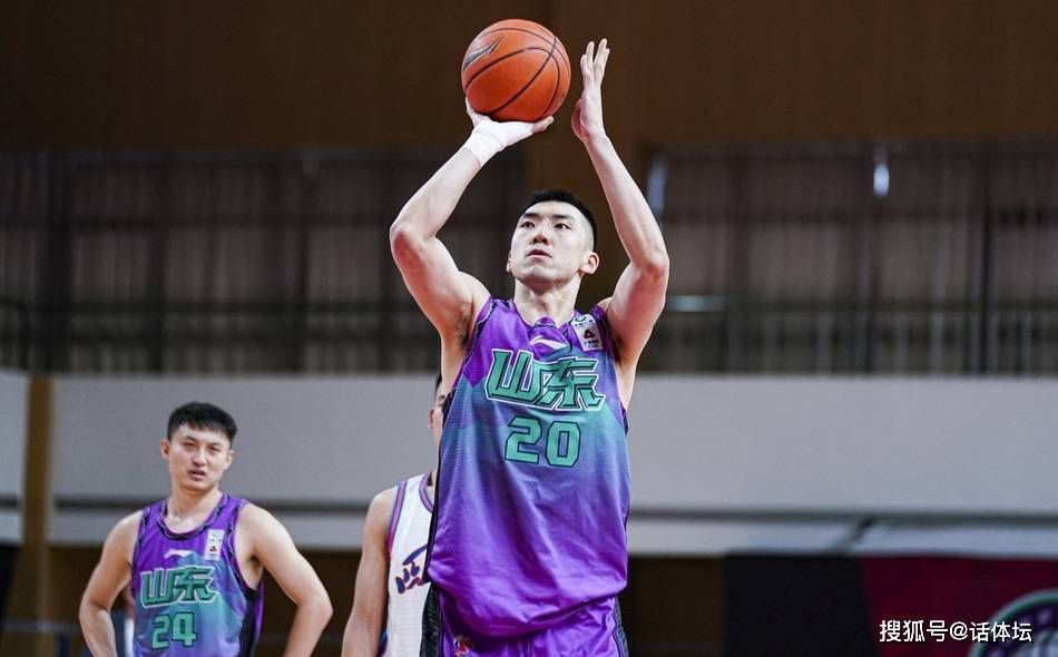 湖北男篮战胜劲旅,晋级成功! 湖北男篮战胜劲旅,晋级成功!