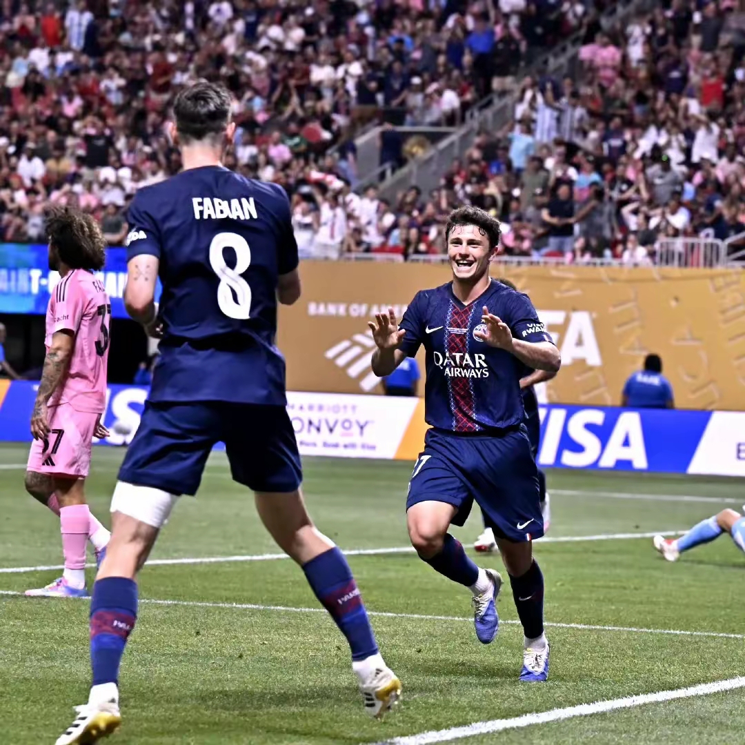 塞尔塔客场不敌对手，遭遇联赛挑战