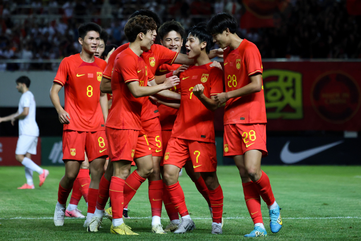 中国队在国际足球比赛中崭露头角 中国队在国际足球比赛中崭露头角