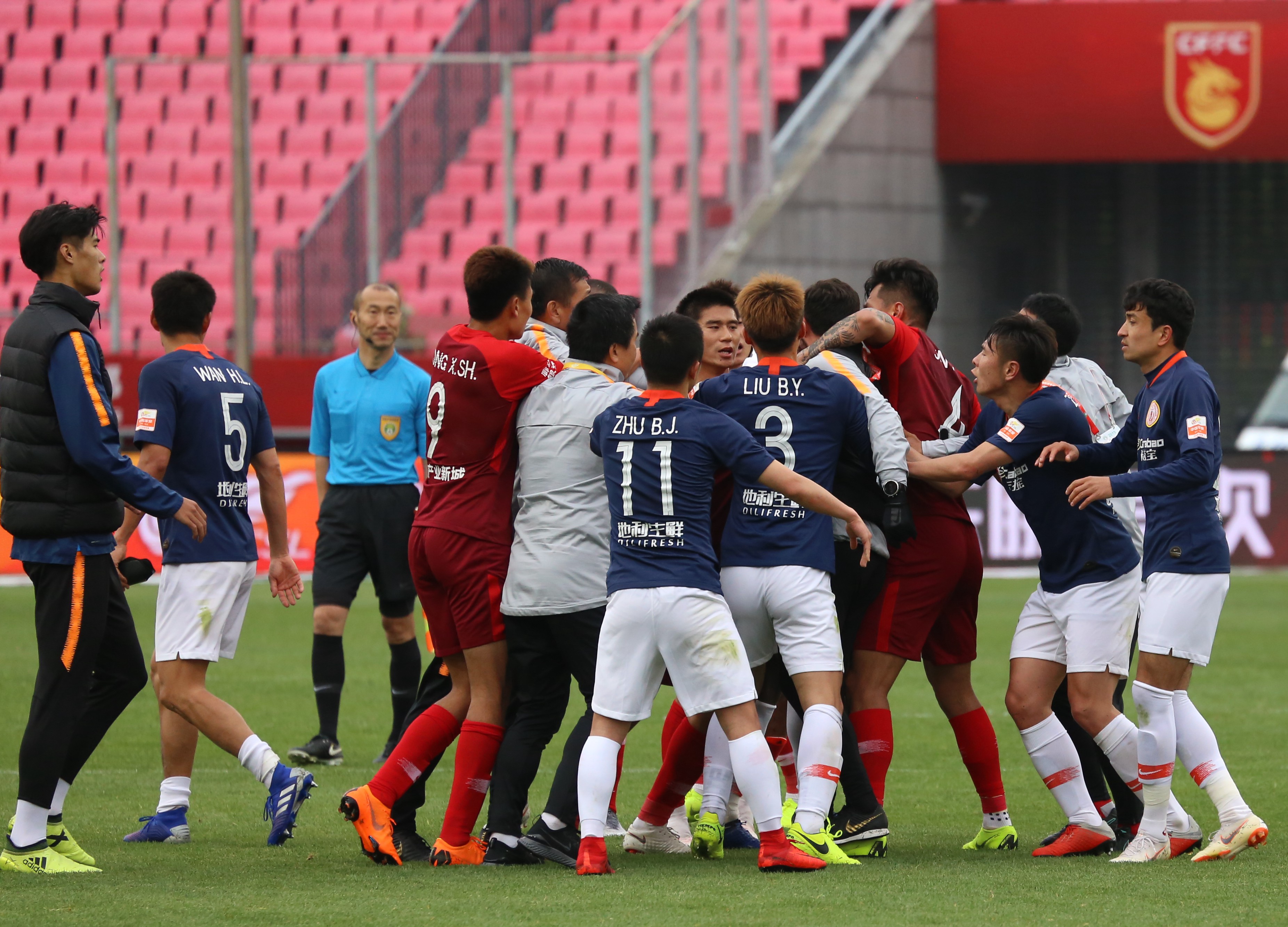 关于华夏幸福连战两平，未能摆脱不胜境地的信息