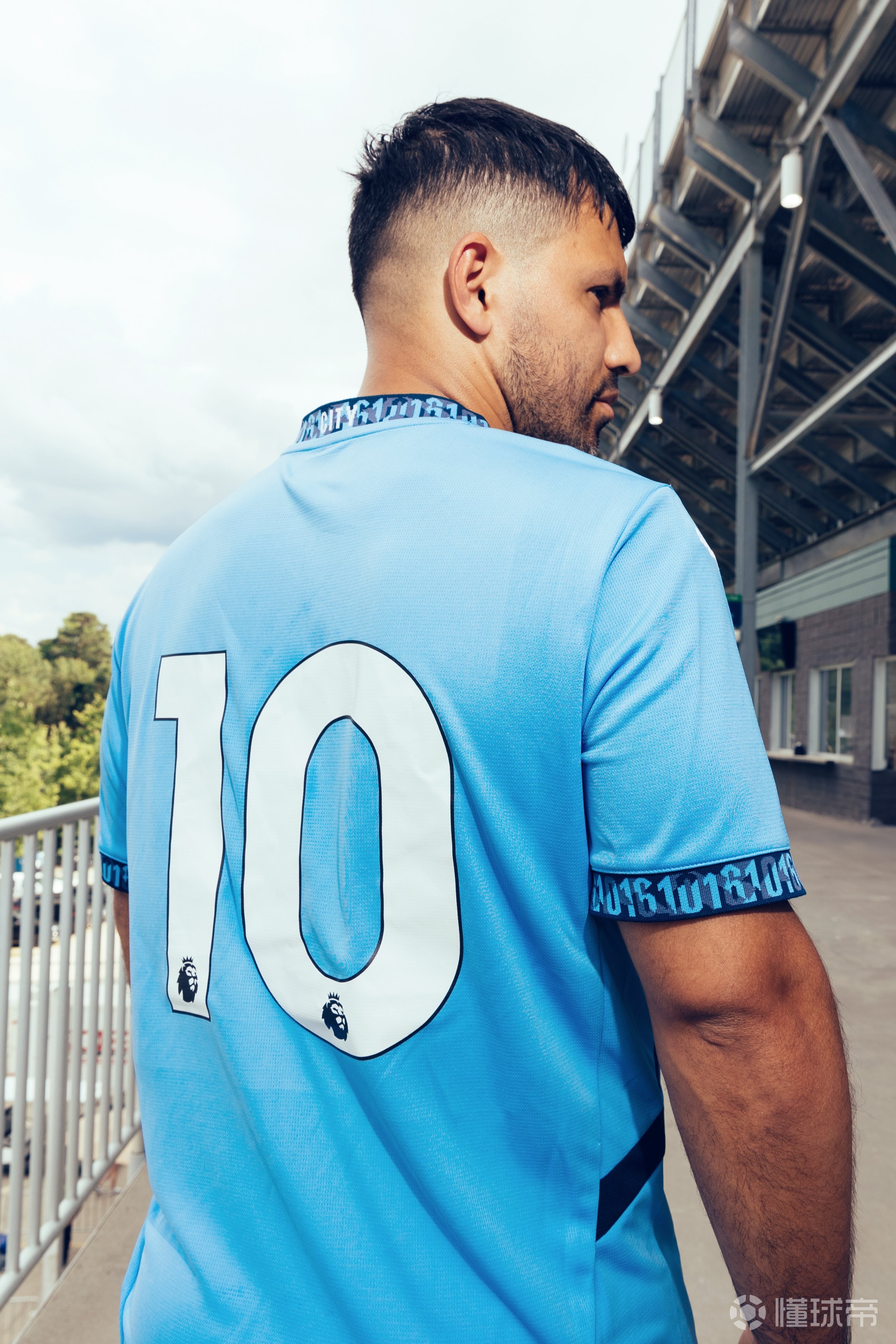 曼城主场胜出，威风凛凛