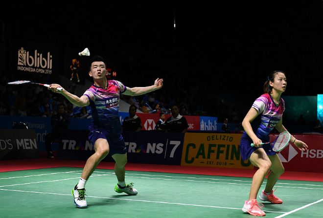 印尼队险胜马来西亚队，黄鸭组合统治全场的简单介绍