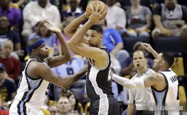 包含卢旺达排球队横扫对手，力夺冠军的词条