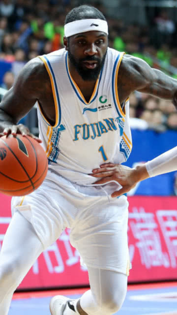 土耳其鏖战塞维利亚，德容三分雨点燃全场的简单介绍