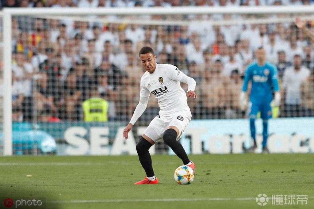 关于那不勒斯翻盘里昂，罗德里戈高光表现的信息