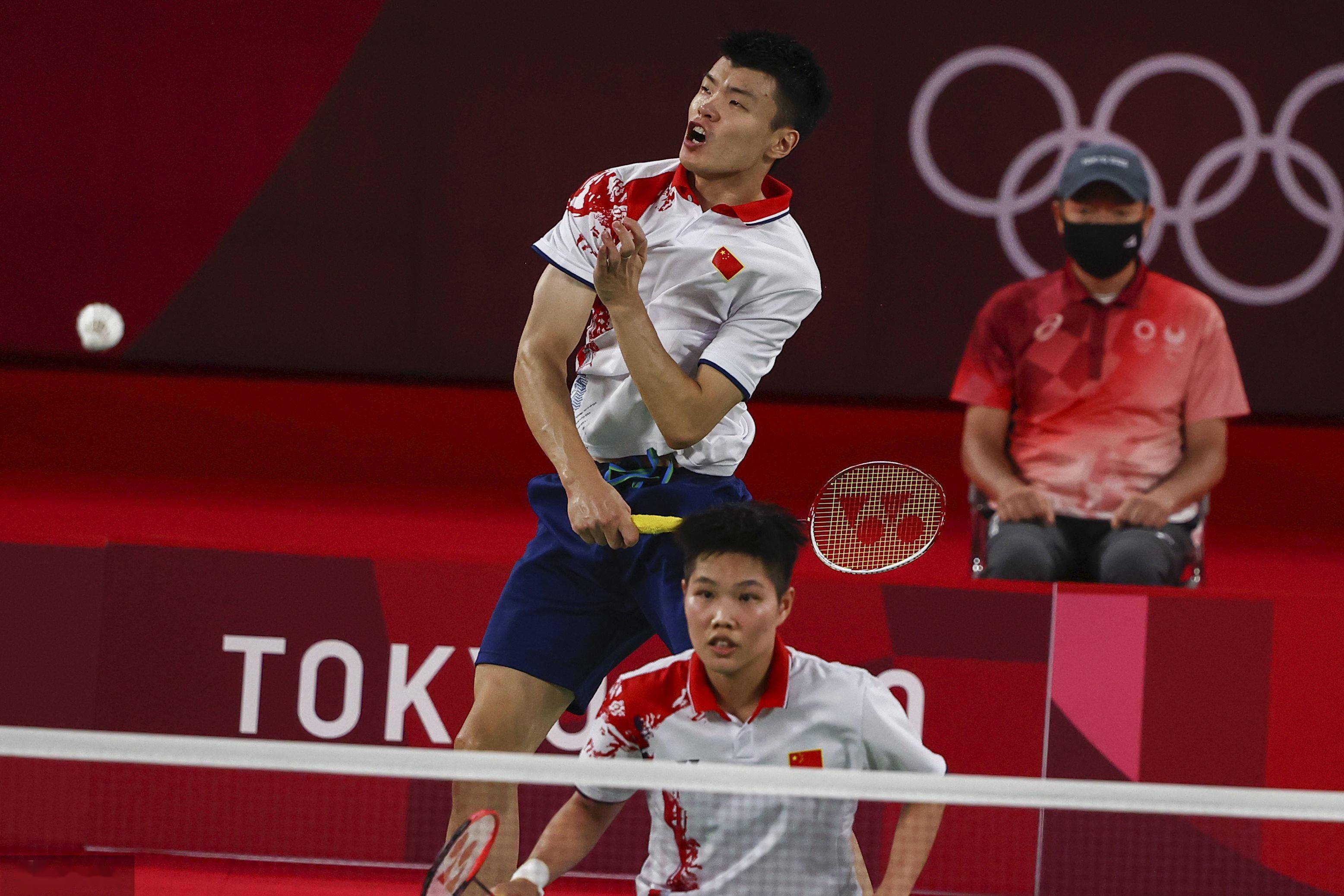 韩国队力克日本队，黄鸭组合带队取胜